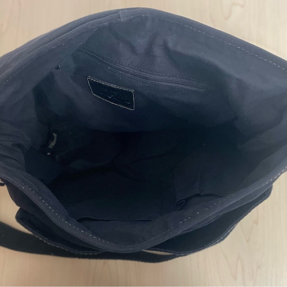 Large Distressed leather crossbody hobo messager bag - Picture 4 of 4